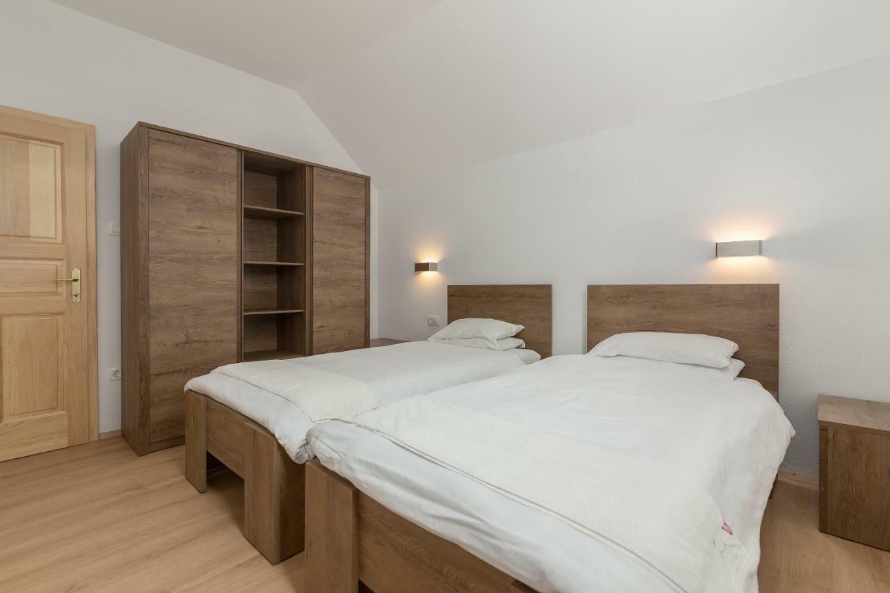 Appleby Apartments Kersnik Bohinj Bagian luar foto